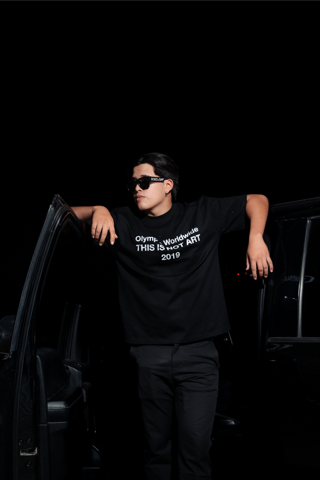 “BLACK CRYSTALS” TEE