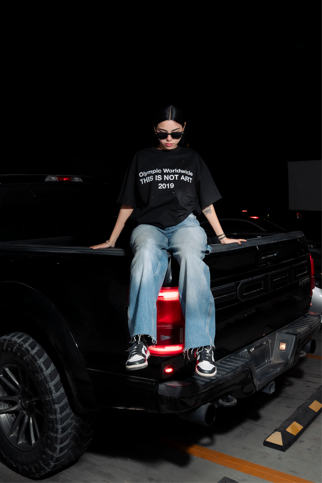 “BLACK CRYSTALS” TEE